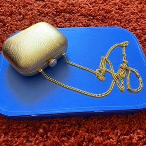 Hardshell evening bag